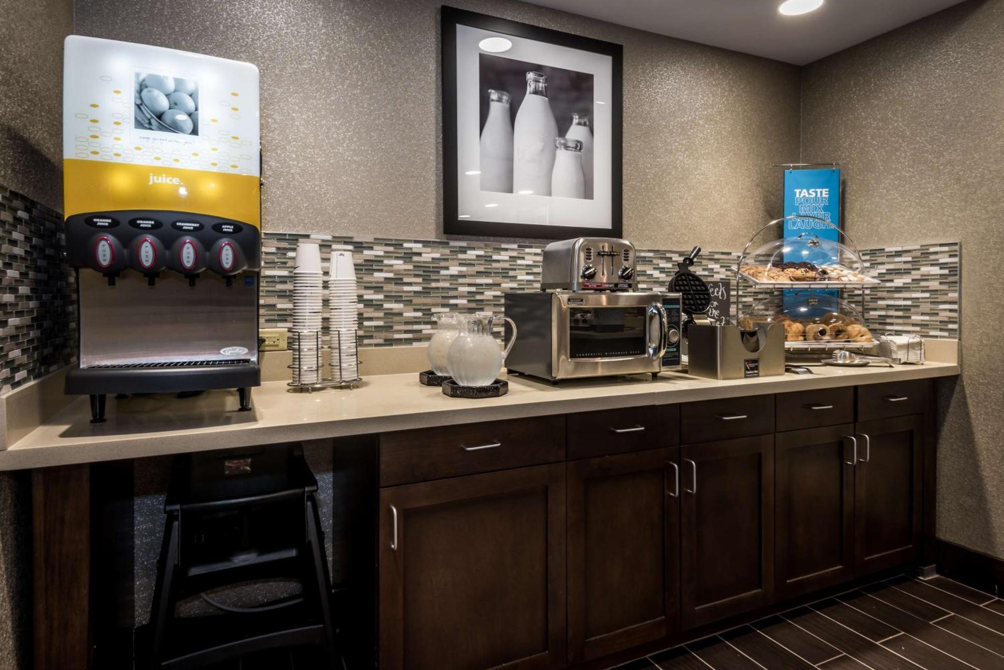 Hampton Inn & Suites By Hilton Hammond, In Ngoại thất bức ảnh